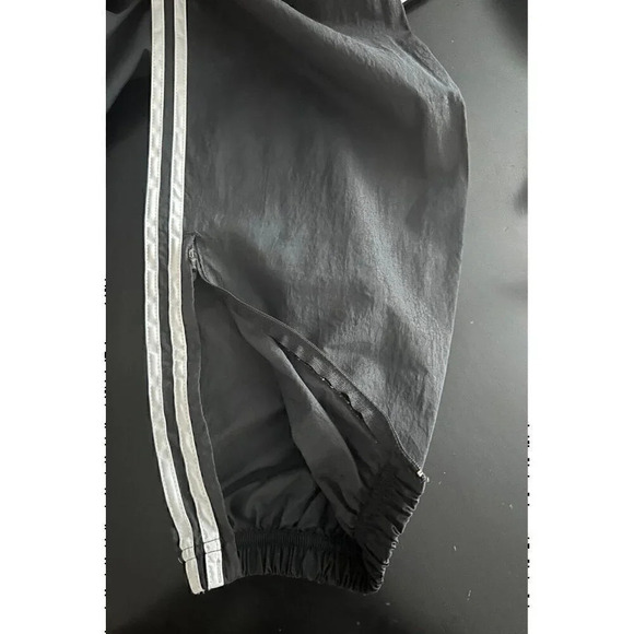 Vintage Adidas Three Stripe Track Suit Joggers sz Small Black - Picture 4 of 4